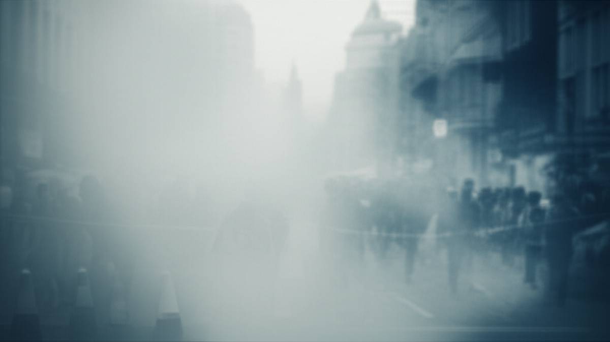 گاز اشک آور چیست؟ | ترکیبات، اثرات و کاربردها