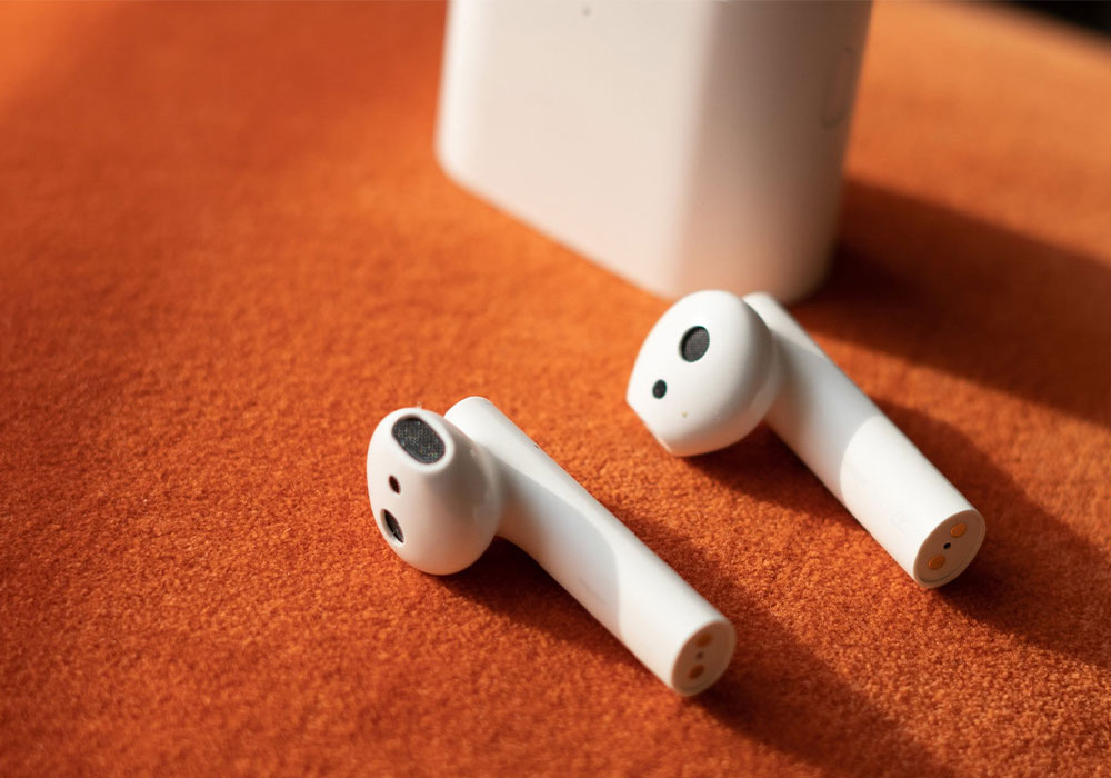 همه‌چیز درباره هندزفری‌های بی‌سیم و ایرپادها؛ از نویز کنسلینگ تا شارژدهی و راحتی استفاده