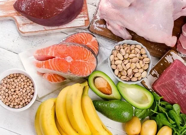 برای درمان کمردرد چه بخوریم؟